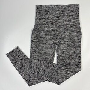 Assets By Spanx Leggings Black & White Space Dyed Size XL